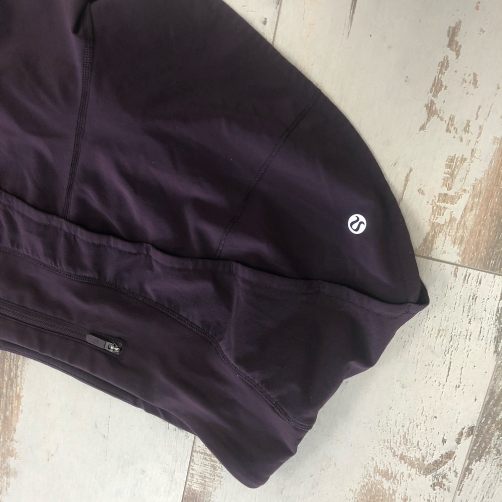 Maroon dark purple Lululemon!
